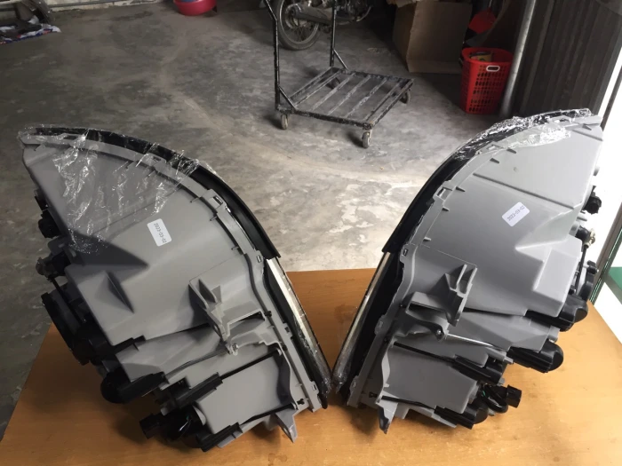 ĐÈN PHA COS XE KHÁCH HALOGEN TB120S, HB120S